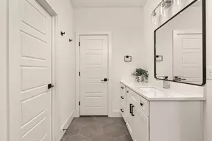 5109 Glissman Rd, Austin, TX 78702 - Photo 21