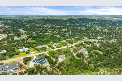 4921 Creek Meadow Cove, Spicewood, TX 78669 - Photo 7