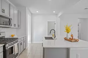 120 Northview Ln, Georgetown, TX 78628 - Photo 13