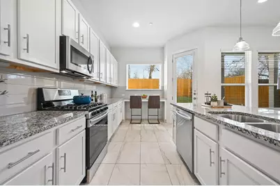 8922 Menchaca Road #303, Austin, TX 78748 - Photo 9