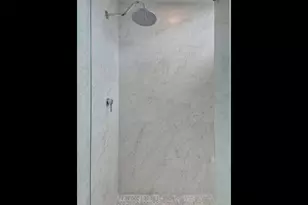 2205 N Lamar Blvd, Austin, TX 78705 - Photo 17