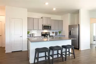 1410 Roaming Oak Bnd, Georgetown, TX 78628 - Photo 5