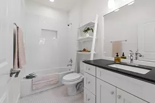 1112 Linden St, Austin, TX 78702 - Photo 15
