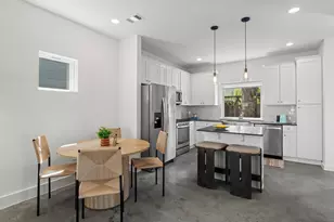 1112 Linden St, Austin, TX 78702 - Photo 7