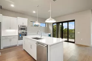 9803 Ribelin Ranch Ct, Austin, TX 78750 - Photo 5
