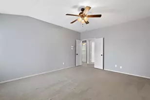 2704 Greenlee Dr, Leander, TX 78641 - Photo 17