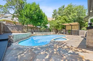 10033 Scull Creek Dr, Austin, TX 78730 - Photo 37