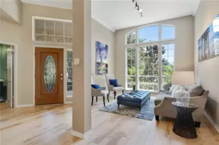 10033 Scull Creek Dr, Austin, TX 78730 - Photo 5