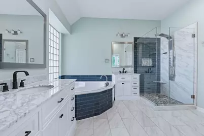 10033 Scull Creek Drive, Austin, TX 78730 - Photo 27