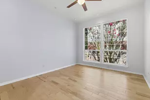 10033 Scull Creek Dr, Austin, TX 78730 - Photo 11