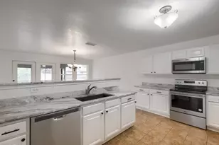 381 Scenic Meadow Meadow, New Braunfels, TX 78130 - Photo 11