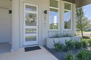 221 Lone Ranger Trl, Georgetown, TX 78628 - Photo 3