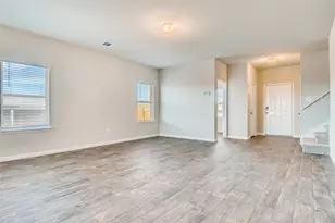 121 Freedom Park Ave, Liberty Hill, TX 78642 - Photo 5