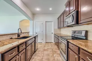16829 Ruggio Rd, Pflugerville, TX 78660 - Photo 13