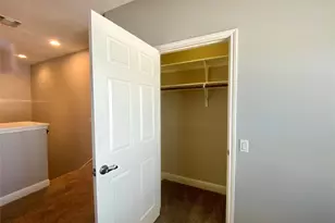 2009 Emma Long St, Austin, TX 78723 - Photo 11