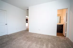13400 Banquete St, Elgin, TX 78621 - Photo 13