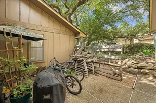 7115 Danwood Dr, Austin, TX 78759 - Photo 9
