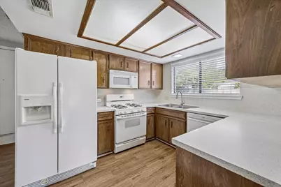 7115 Danwood Drive, Austin, TX 78759 - Photo 11