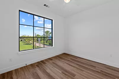 4315 S Congress Avenue #323, Austin, TX 78745 - Photo 13