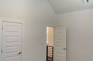 6901 Carver Ave, Austin, TX 78752 - Photo 27
