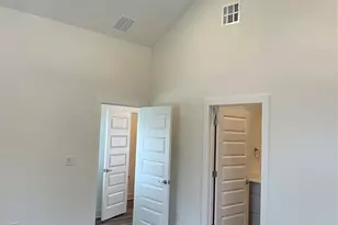 6901 Carver Ave, Austin, TX 78752 - Photo 13