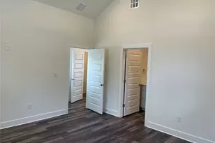 6901 Carver Ave, Austin, TX 78752 - Photo 15