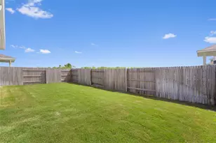 208 Blue Agate Ct, Jarrell, TX 76537 - Photo 27