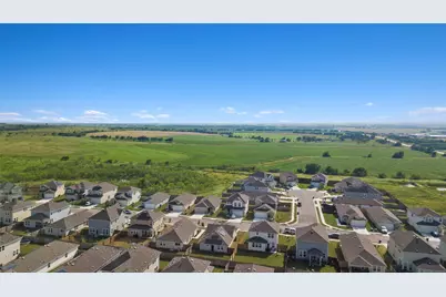 208 Blue Agate Court, Jarrell, TX 76537 - Photo 33