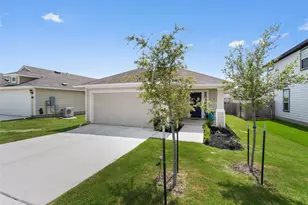 208 Blue Agate Ct, Jarrell, TX 76537 - Photo 3