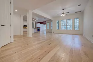 5701 Laguna Cliff Ln, Austin, TX 78734 - Photo 9