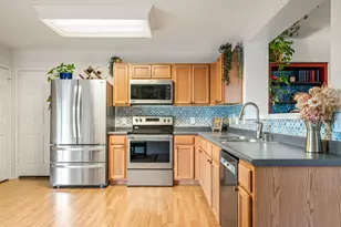 5811 Viewpoint Dr, Austin, TX 78744 - Photo 9