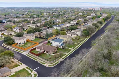 5811 Viewpoint Drive, Austin, TX 78744 - Photo 31