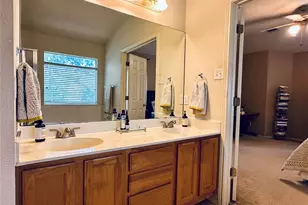 8300 Alvin High Ln, Austin, TX 78729 - Photo 13