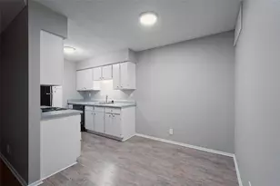 8100 N Mopac Expy, Austin, TX 78759 - Photo 13