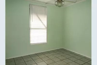 308 Golden Oaks Drive, Georgetown, TX 78628 - Photo 25