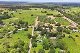 148 Brenham St, McDade, TX 78650 - Photo 29