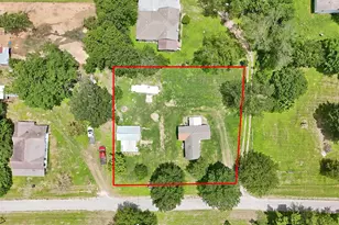 148 Brenham St, McDade, TX 78650 - Photo 15