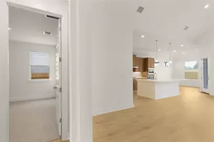 116 Monza Bnd, Liberty Hill, TX 78642 - Photo 5