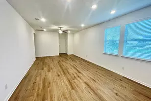 1018 Vanderscile Rd, Hutto, TX 78634 - Photo 5