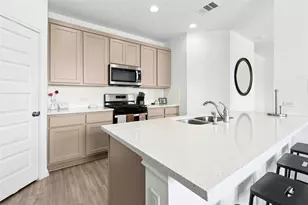 6815 Tiznow Ln, Buda, TX 78610 - Photo 11