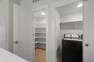2827 Manor Rd, Austin, TX 78722 - Photo 17