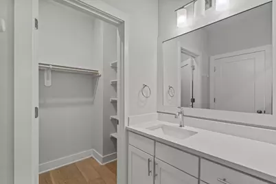 2827 Manor Road #2201, Austin, TX 78722 - Photo 37