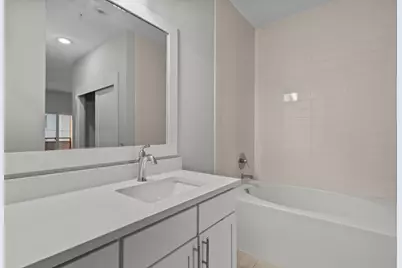 2827 Manor Road #2201, Austin, TX 78722 - Photo 27