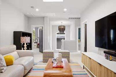 1600 W 39th 1/2 Street, Austin, TX 78756 - Photo 17