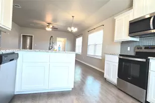 136 Mike Warner Dr, Burnet, TX 78611 - Photo 3