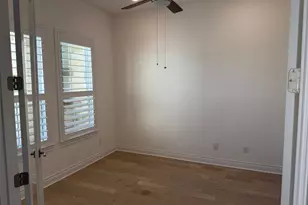 309 Wolf Rdg Rd, Georgetown, TX 78628 - Photo 9