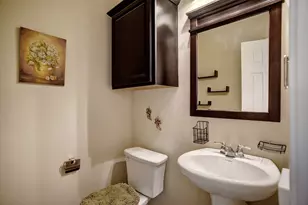 410 S Hunting Lodge Ln, Bastrop, TX 78602 - Photo 27