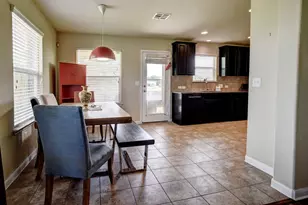 410 S Hunting Lodge Ln, Bastrop, TX 78602 - Photo 13