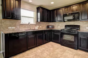 410 S Hunting Lodge Ln, Bastrop, TX 78602 - Photo 15