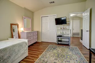 410 S Hunting Lodge Ln, Bastrop, TX 78602 - Photo 21